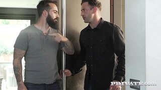 Kini nga horny asno blonde chick mahimo nga dili makakuha og igo nga manok! Siya nagbutang sa iyang asno sa trabaho pinaagi sa pagkuha sa grabe nga pussy pounding ug double lawom nga tutunlan sa aksyon diha sa usa ka daotan nga threeway. Full Movie sa Private.com!