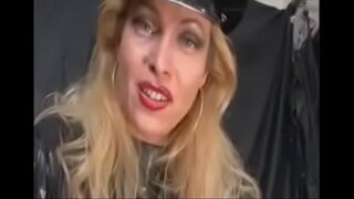 Latex, Mga Babaeng Dominante