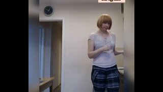 ��� exhibitionist ��� exhibitionist